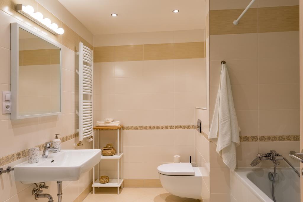 Appartamento Olsanska Flat With Balcony Praga